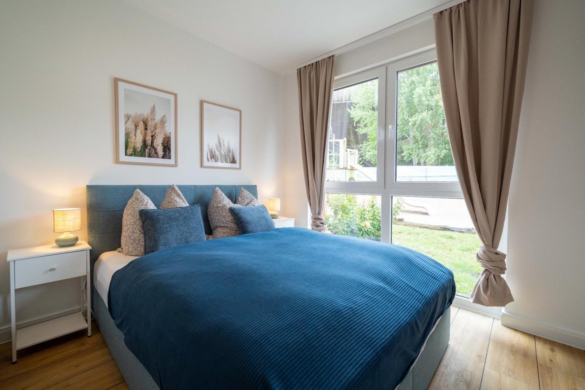 Moebliertes Wohnen - Nina Apartamento Rostock Exterior foto
